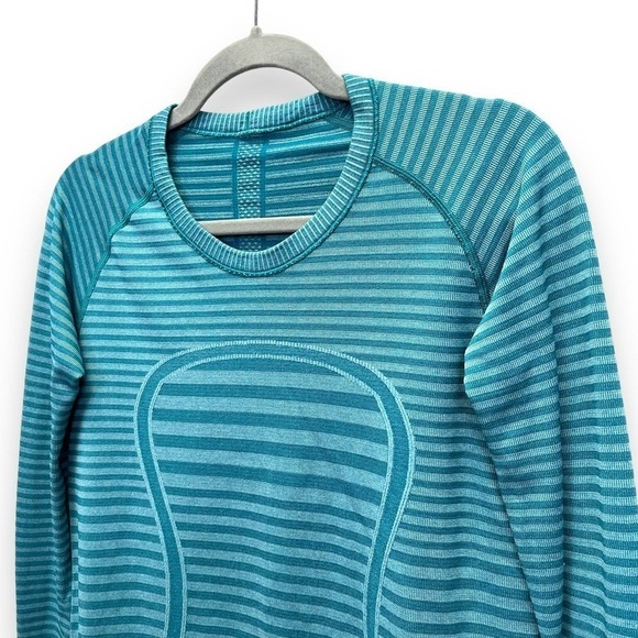 lululemon Top Womens 10 Blue Teal Swiftly Tech LS Athletic Gym Run Athleisure - Picture 4 of 12